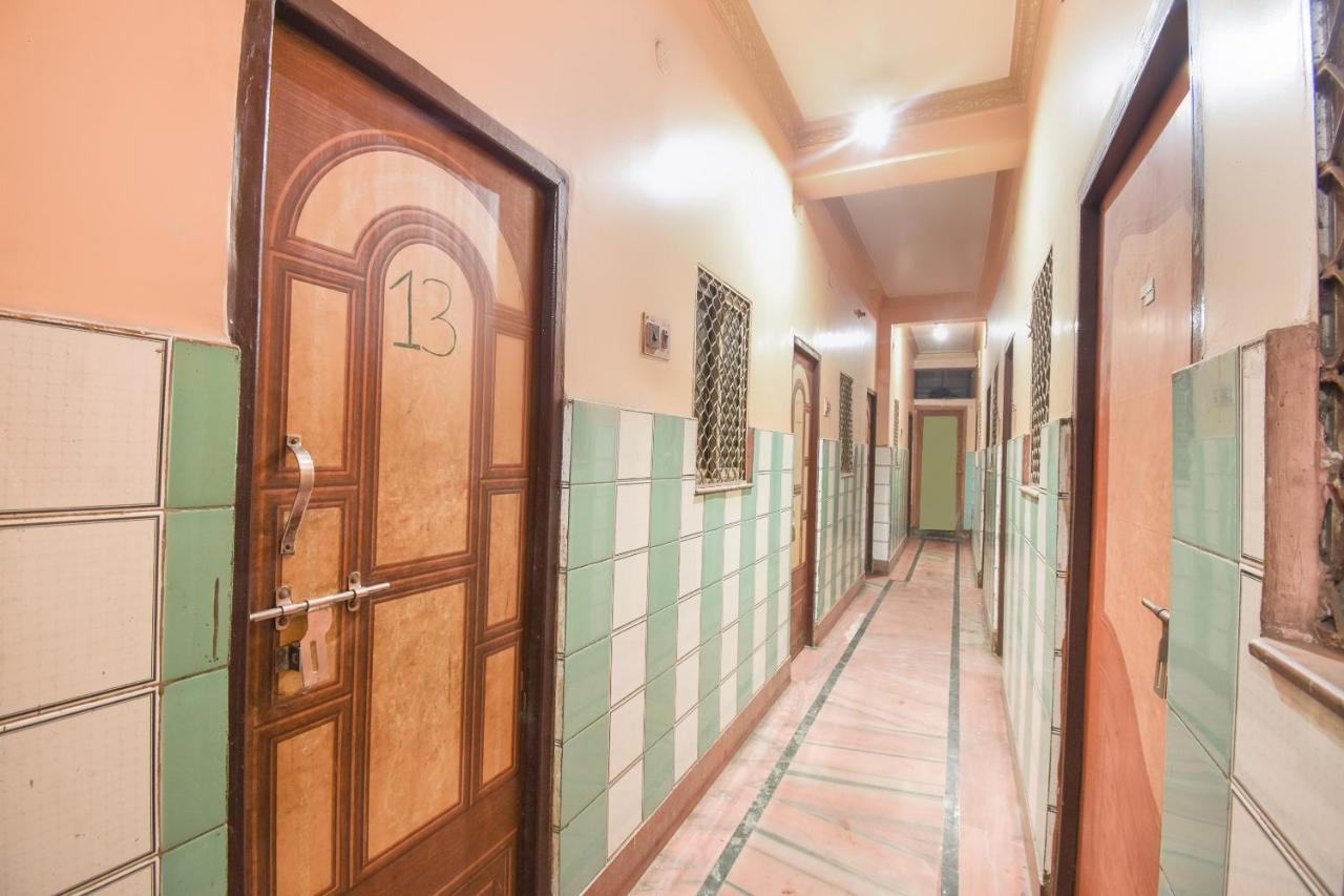 Spot On 70605 Taj Guest House Calcutta Exteriör bild