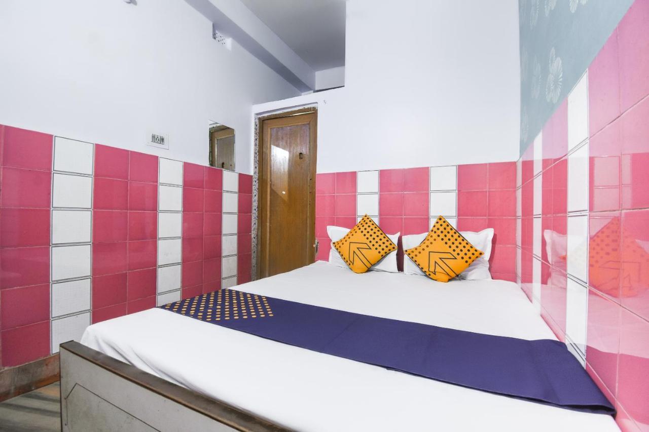 Spot On 70605 Taj Guest House Calcutta Exteriör bild